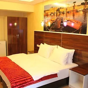Lucid İzmir